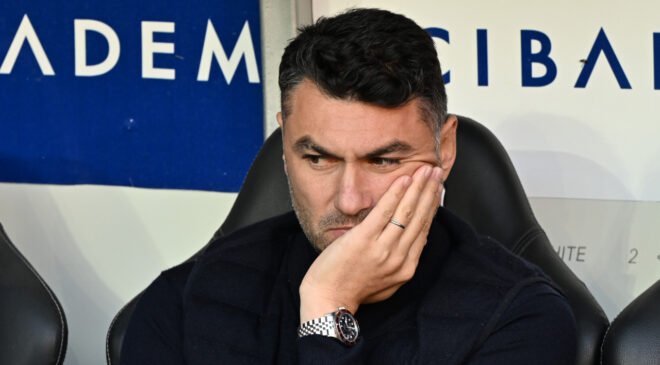 Burak Yılmaz “Siyaset çok fazla” dedi, bırakma kararı aldı!